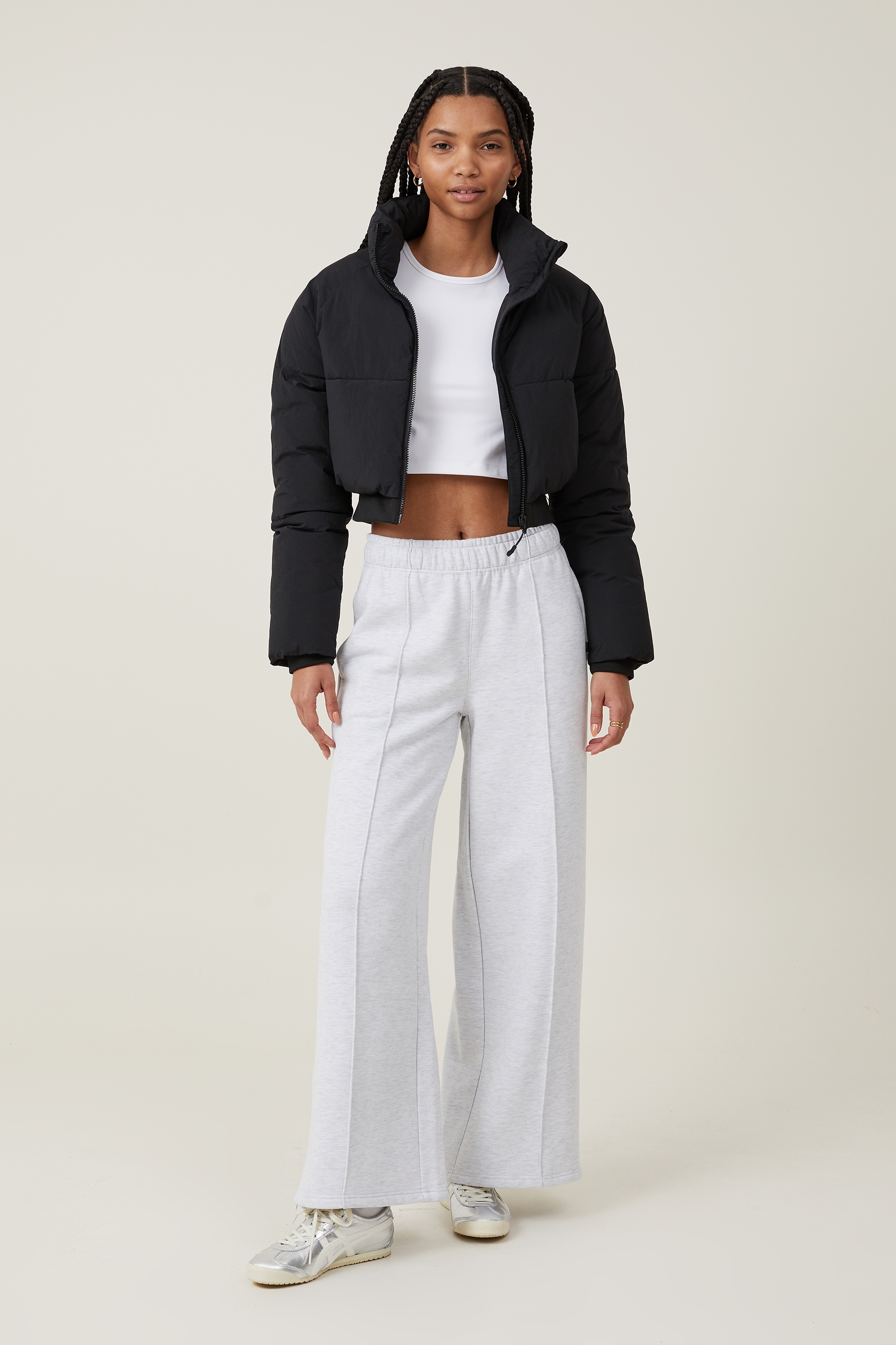 Body - The Recycled Cropped Mother Puffer 2.0 - Black