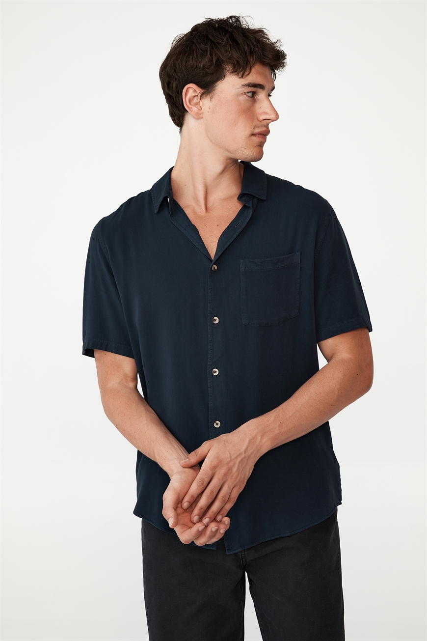Cotton On Men - Cuban Short Sleeve Shirt - Navy