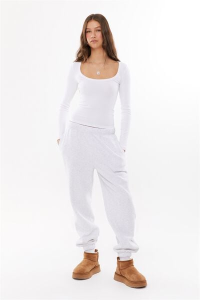 Riri Scoop Neck Long Sleeve Top & 90s Jogger Track Pant Bundle, 