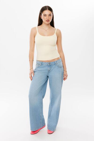Sleek Riri Tank Top & Ultra Low Rise Baggy Jean Bundle, 