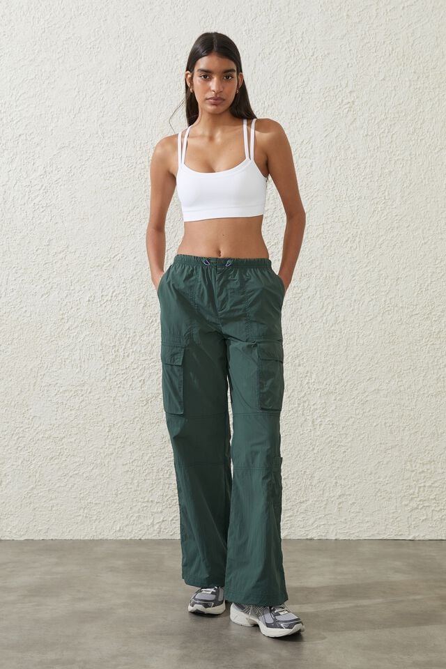 Active Utility Pant, HOLLY GREEN