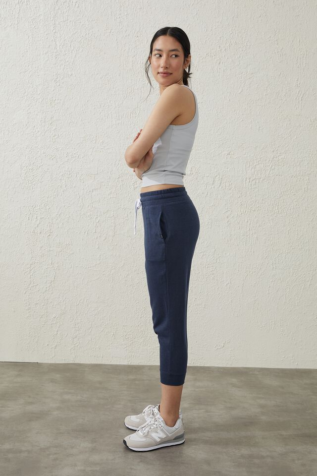 Lifestyle Cropped Gym Trackpant, MIDNIGHT MARLE