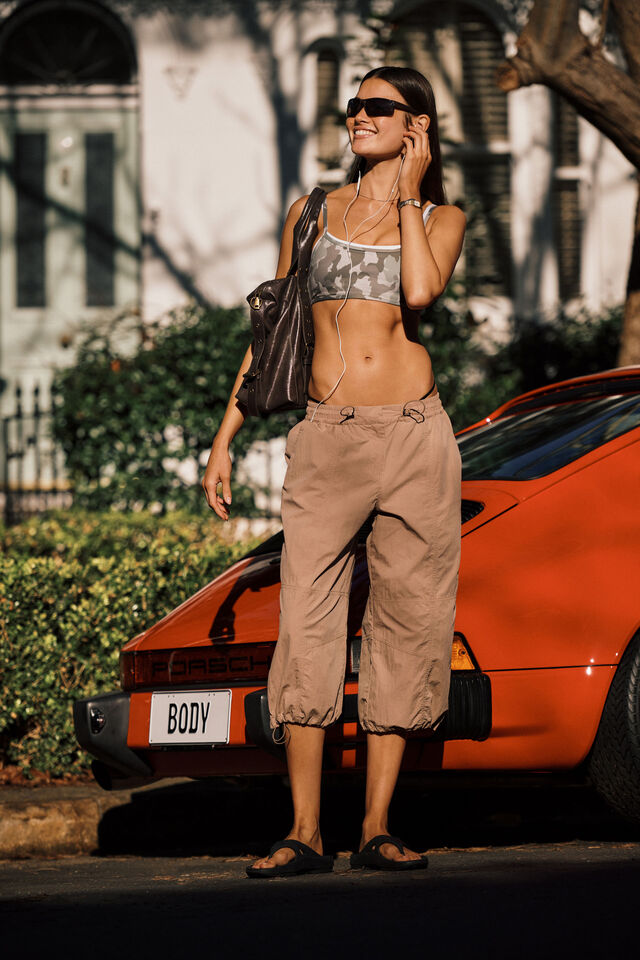 Utility Capri Pant, LATTE