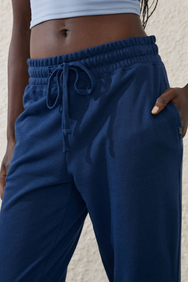 Lifestyle Cropped Gym Trackpant, NAVY PEONY