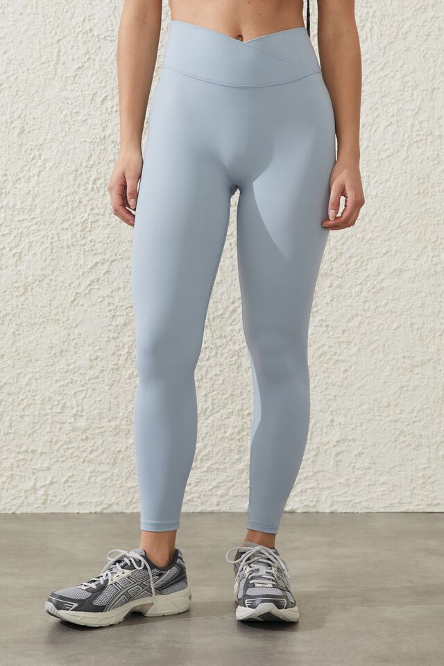 Ultra Luxe Crossover 7/8 Tight, CLOUD GREY