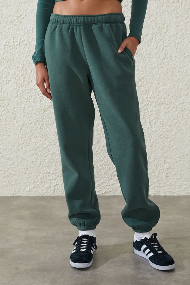 Plush Essential Gym Trackpant, HOLLY GREEN