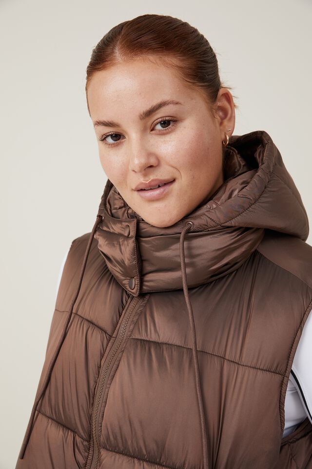 The Recycled Mother Hooded Puffer Vest 2.0, DEEP TAUPE