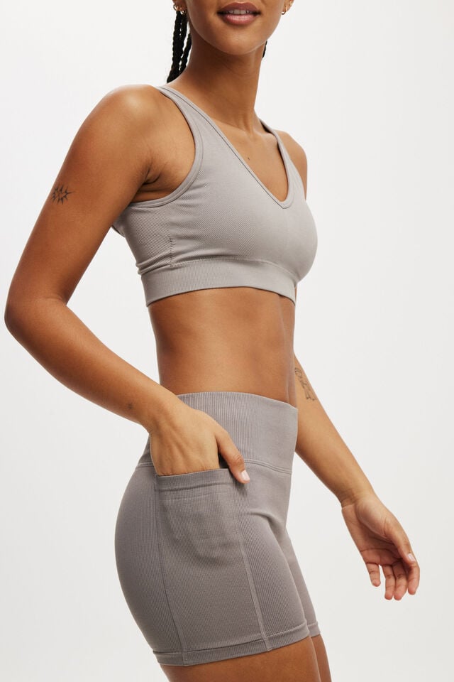 Seamless Pocket Shortie Short, DESERT GREY