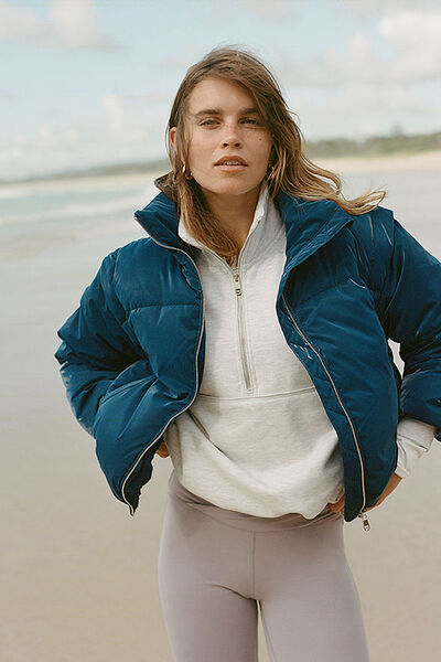 The Mother Puffer 2 In 1 Jacket, NAVY PEONY GLOSS