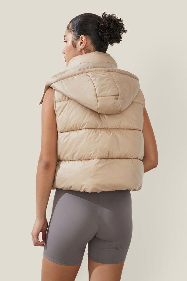 The Recycled Mother Hooded Puffer Vest 2.0, WHITE PEPPER