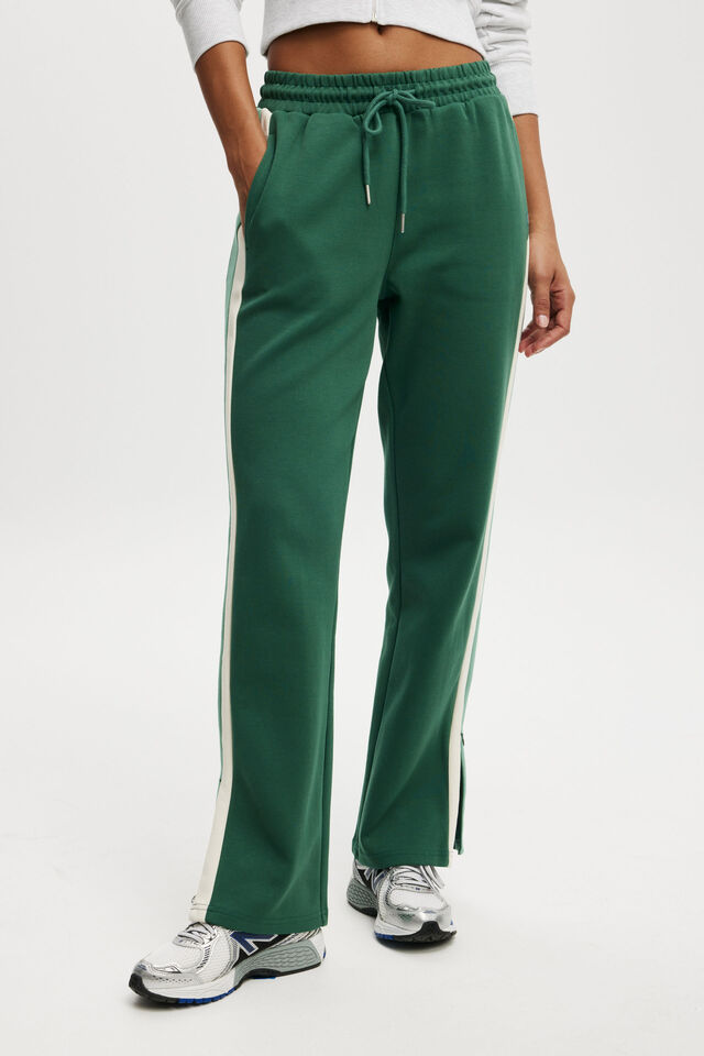 Active Move Trackpant, SPORTY GREEN/MALACHITE GREEN