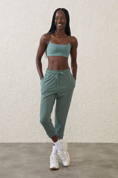 Lifestyle Cropped Gym Trackpant, MYRTLE DREAM