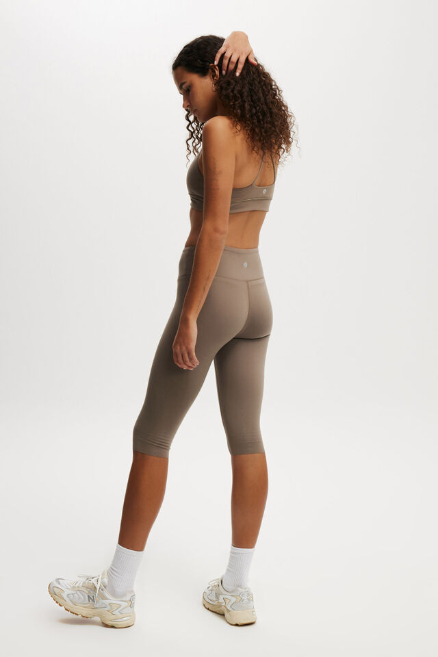 Ultra Soft Capri- Asia Fit, DUSKY GREEN