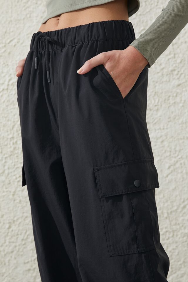 Calça - Woven Cargo Pant