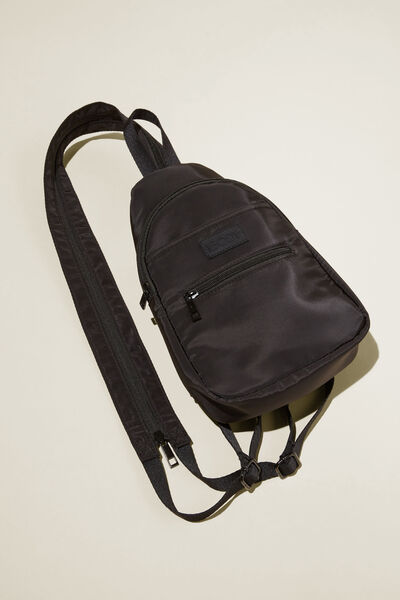 Active Essential Backpack, BLACK