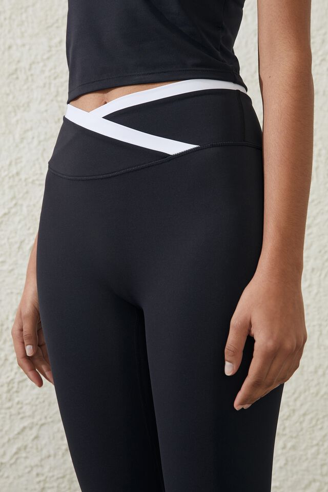 Ultra Luxe Crossover 7/8 Tight, BLACK/WHITE TIPPING