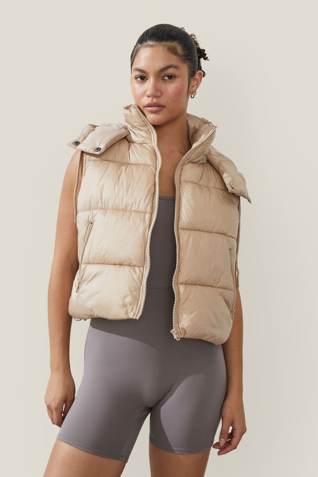 The Recycled Mother Hooded Puffer Vest 2.0, WHITE PEPPER