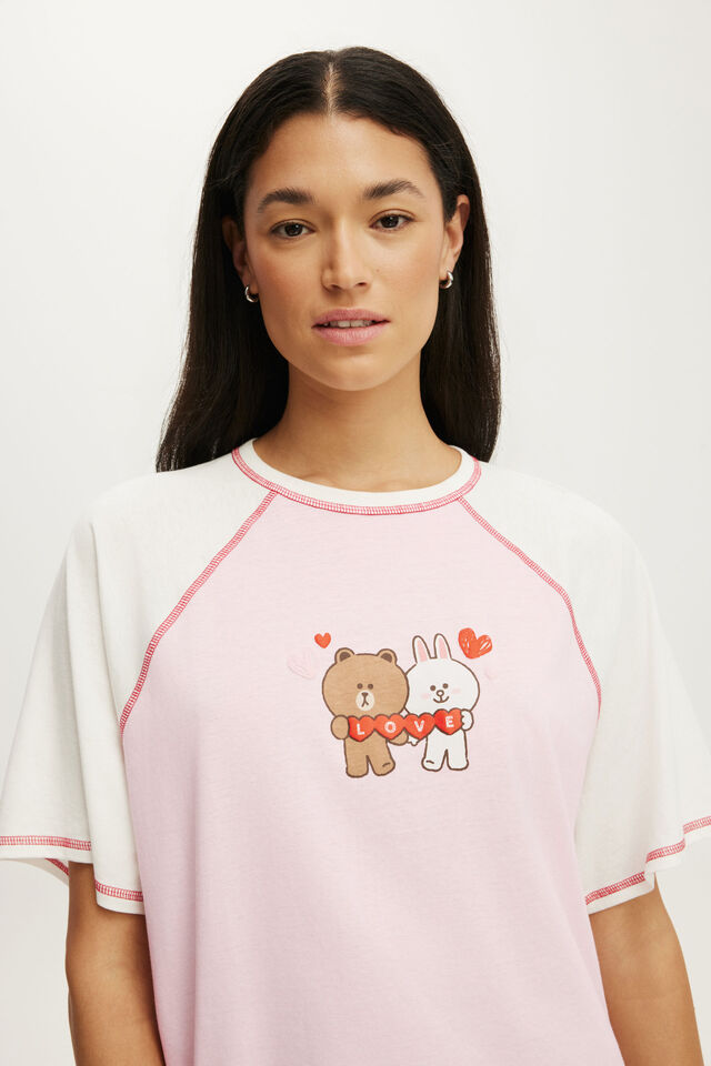 Oversized Lounge Graphic Tee, LCN LIN/LINE FRIENDS LOVE SALLY AND BROWN