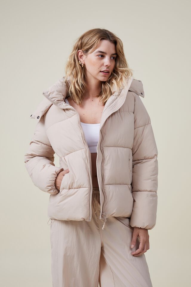The Recycled Mother Puffer Jacket 3.0, SESAME