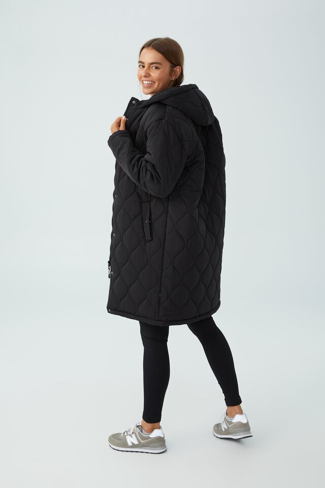 The Recycled Mother Longline Puffer 2.0, BLACK