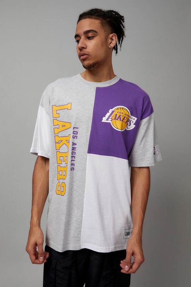 Authentic Men's Adidas Los Angeles Lakers T-Shirt White XL