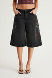 Select Colour: RITUAL BLACK/CROSSES