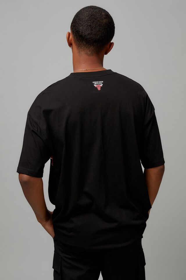 Chicago NBA Drip Logo Bulls Black T-Shirt