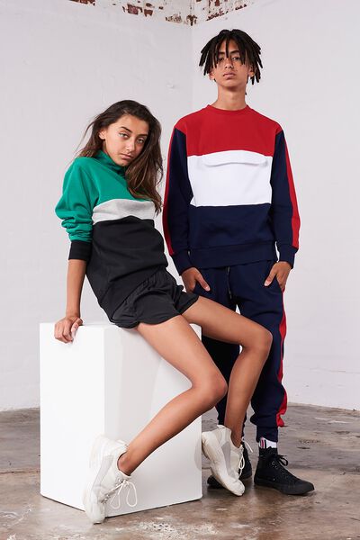 Teen Girls Activewear - Teen Sportswear & More | Cotton On