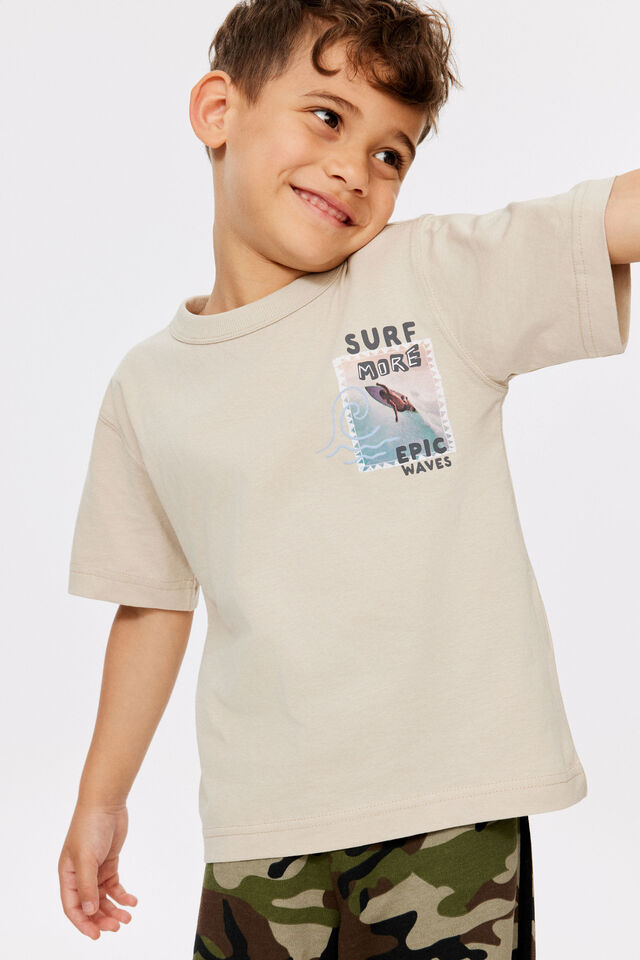 Essentials Graphic Short Sleeve Tee, RAINY DAY/SURF