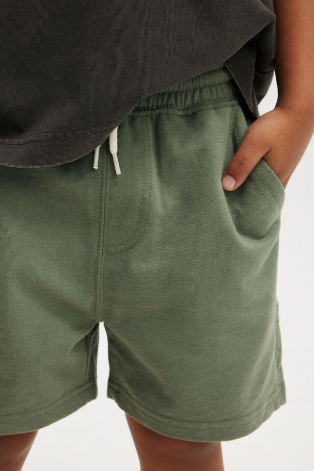 Henry Slouch Short, SWAG GREEN CORE