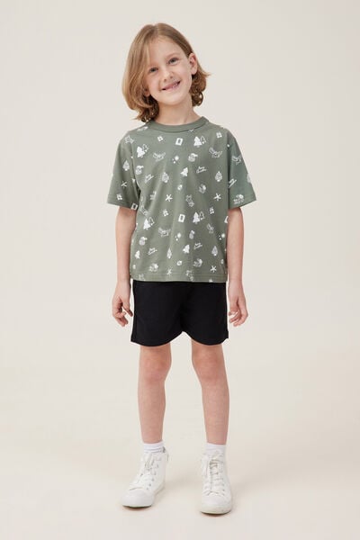 Henry Slouch Short, BLACK CORE