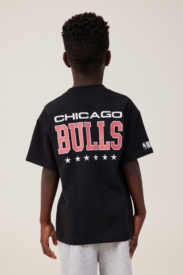 License Drop Shoulder Short Sleeve Tee, LCN NBA BLACK/CHICAGO BULLS BADGE