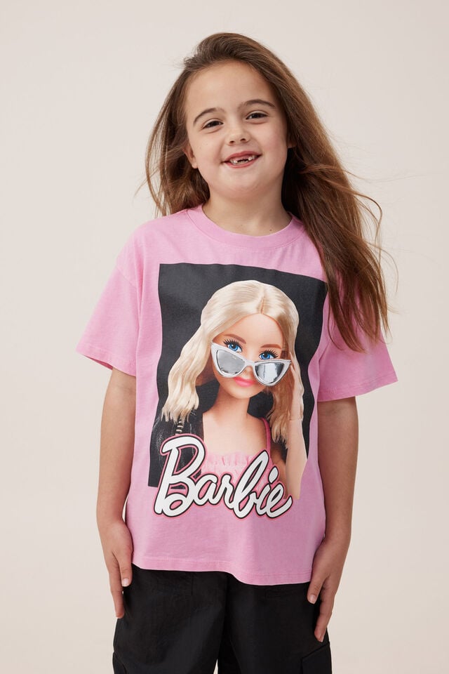 Camiseta - Barbie License Drop Shoulder Short Sleeve Tee, LCN MAT BARBIE SUNGLASSES/PINK GERBERA