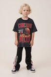 License Drop Shoulder Short Sleeve Tee, LCN NBA BLACK WASH/CHICAGO BULLS GRAPHIC - alternate image 2