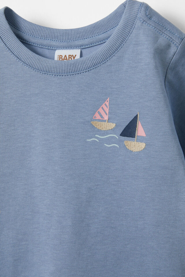 Jamie Short Sleeve Graphic Print Tee, DUSTY BLUE/SAIL AWAY