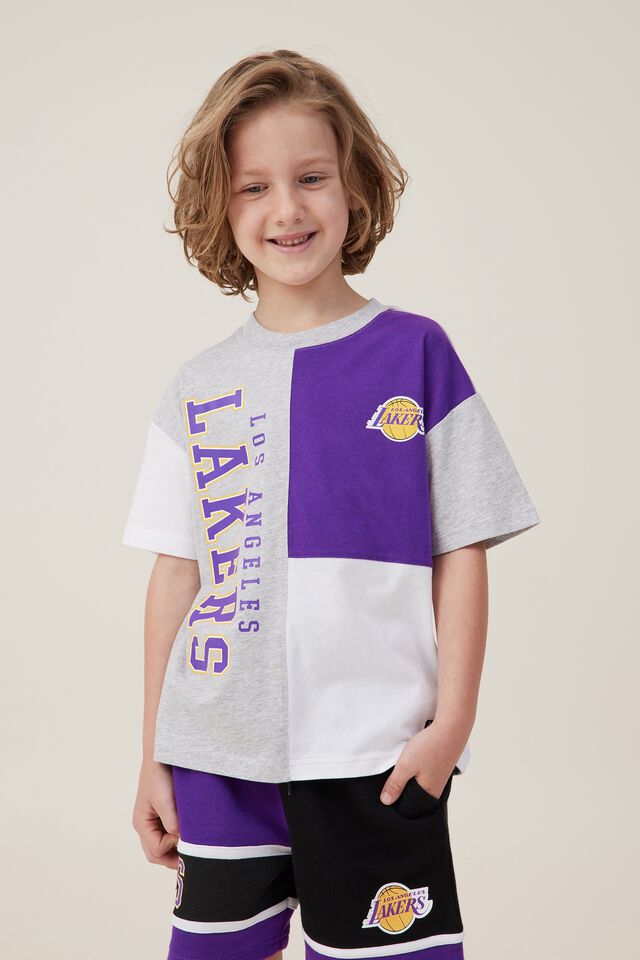Purple BOYS & TEENS Regular Fit NBA Los Angeles Lakers Licensed