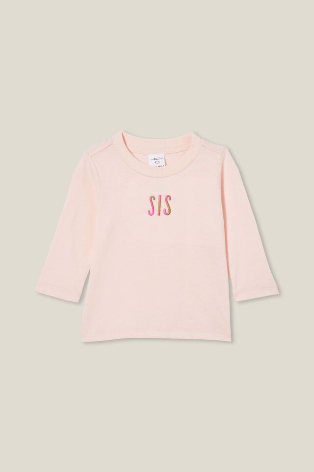 Camiseta - Jamie Long Sleeve Tee, CRYSTAL PINK/SIS EMBROIDERED