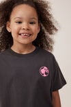 Camiseta - Barbie License Drop Shoulder Short Sleeve Tee, LCN MAT BARBIE DREAM HOUSE/PHANTOM - vista alternativa 4