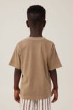 Camiseta - Jonny Short Sleeve Print Tee, TAUPY BROWN/CHASE THE SUN - vista alternativa 3