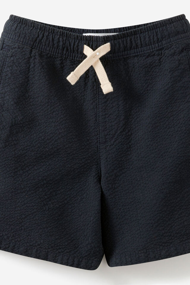 Relaxed Pull On Short, NAVY SEERSUCKER