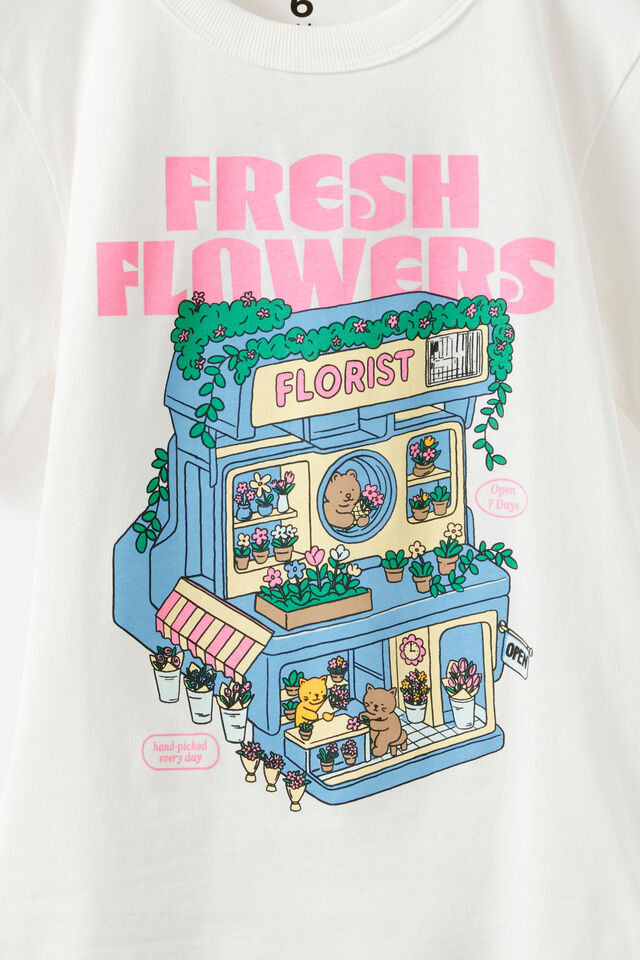 Essential Short Sleeve Graphic Tee, VANILLA/FRESH FLOWERS