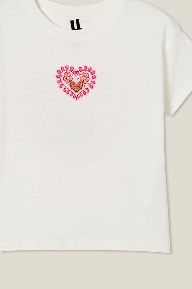 Camiseta - Poppy Short Sleeve Print Tee, VANILLA/STAY WILD HEART