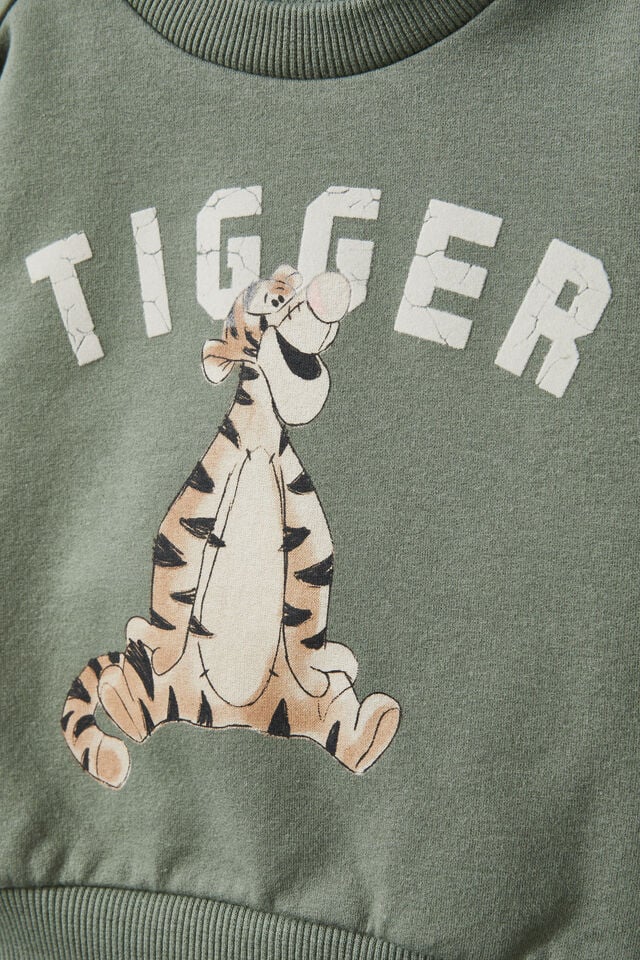 Alma Drop Shoulder Sweater Lcn, LCN DIS SWAG GREEN/WINNIE THE POOH TIGGER