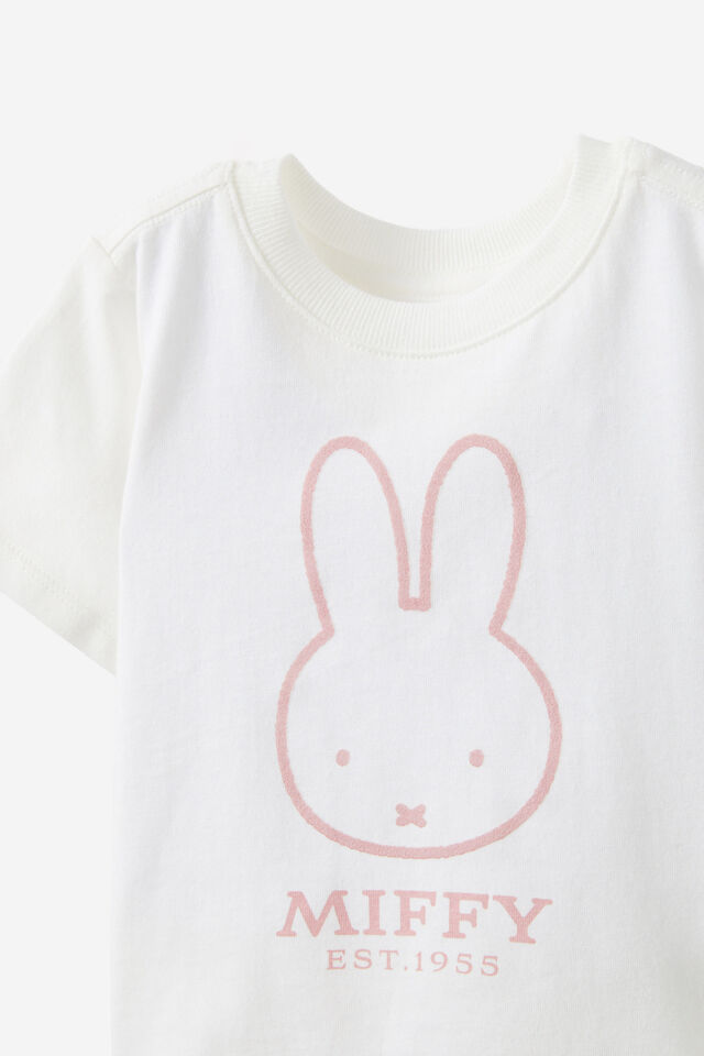 Miffy Short Sleeve Graphic Print Tee, LCN MIF VANILLA/MIFFY
