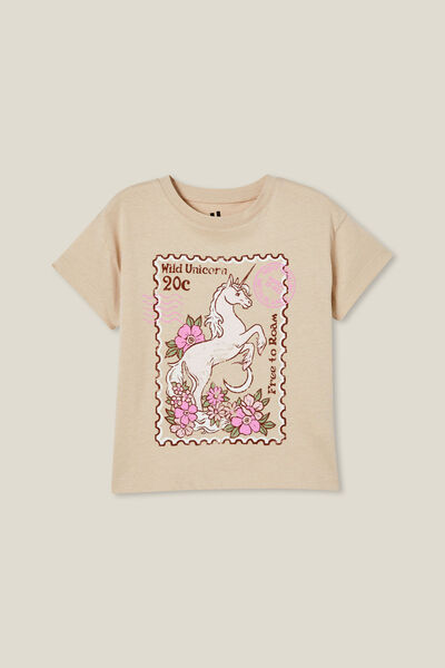 Camiseta - Poppy Short Sleeve Print Tee, RAINY DAY/WILD UNICORN STAMP