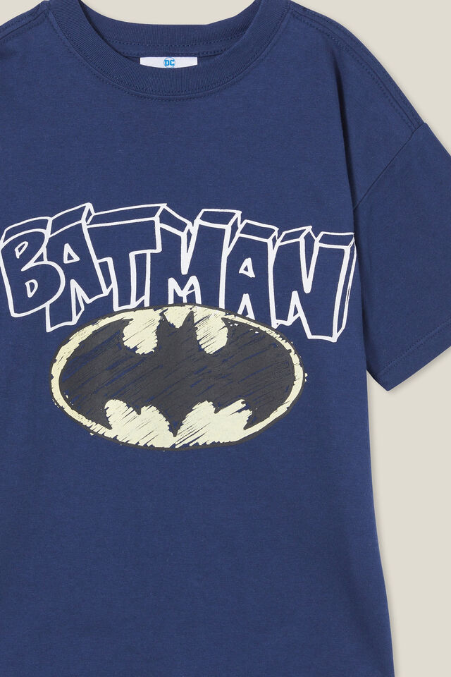 Camiseta - Batman License Drop Shoulder Short Sleeve Tee, LCN WB IN THE NAVY/BATMAN CRIME FIGHTER