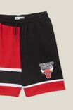 License Slouch Fleece Short, LCN NBA RED/CHICAGO BULLS COLOUR BLOCK - alternate image 2