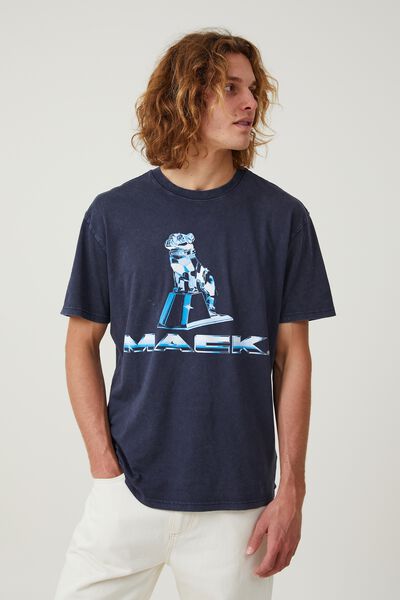 Mack Trucks Loose Fit T-Shirt, LCN MAC INK NAVY/HOOD ORNAMENT