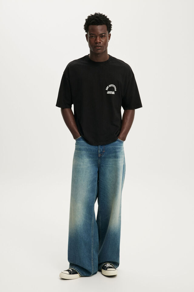 Cropped Fit Graphic T-Shirt, BLACK / HIGHWAY OUTFITTERS