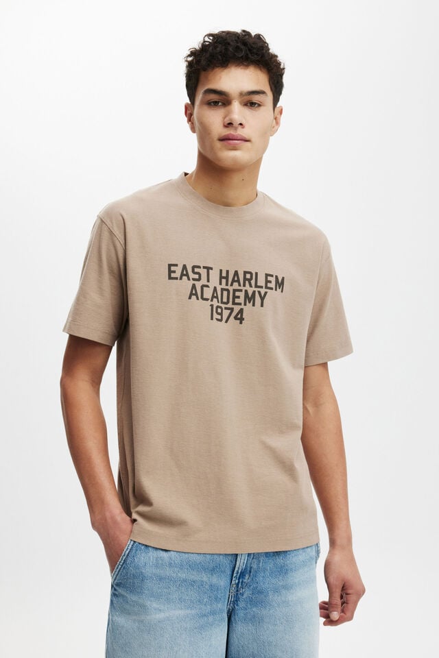 Camiseta - Loose Fit College T-Shirt, TAUPE/EAST HARLEM 1974